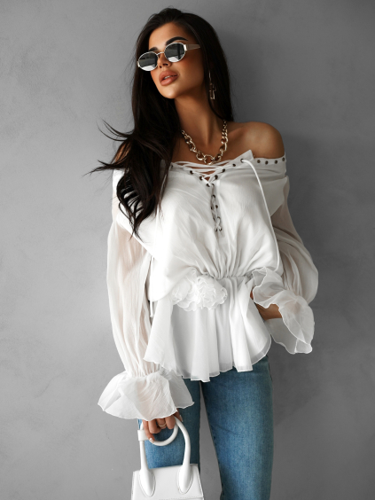 Bílá halenka GREENA s květinou