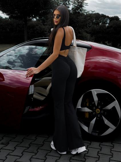 Černý sportovní overal ADERA na cvičení