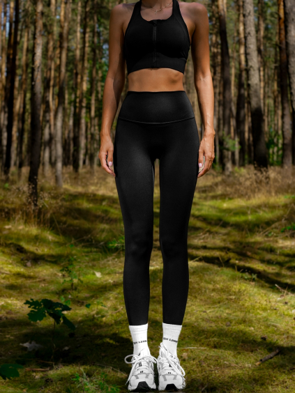 Černé sportovní elastické legíny SIMARO