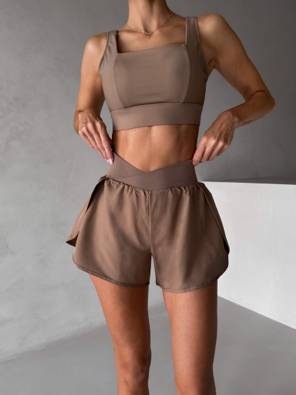 Hnědé sportovní krátké kraťasy BRISTAL