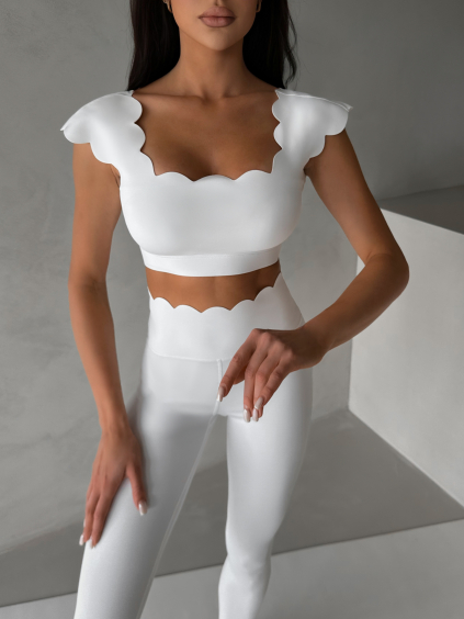 Bílá sportovní vlnkovaná podprsenka KALIRA