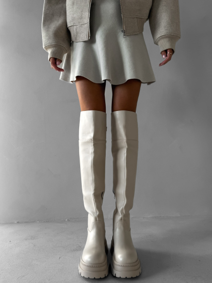 Krémové vysoké kozačky MAVINE nad kolena s přezkou