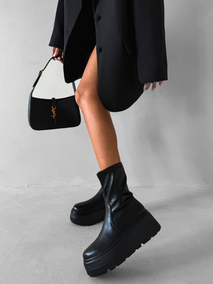 Černé kotníkové boty WINTERO na platformě