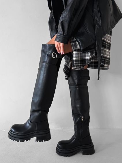 Černé vysoké koženkové kozačky MAVINE nad kolena