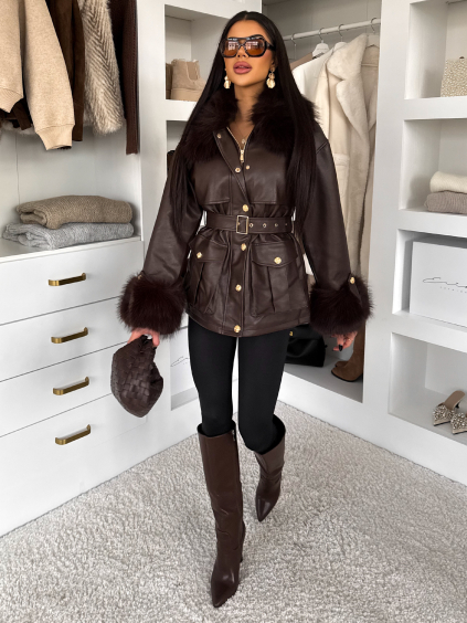 Tmavě hnědý koženkový elegantní kabát MOKARYA s kožíškem