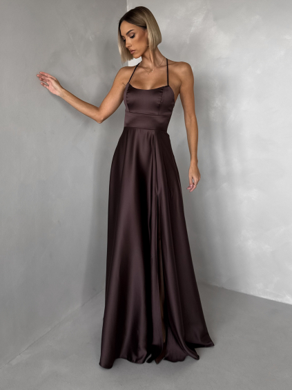 Hnědé dlouhé plesové společenské šaty CELLINES se šněrováním a rozparkem