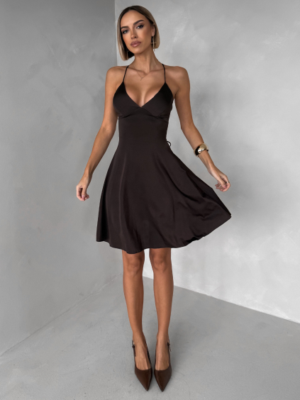 Tmavě hnědé krátké saténové šaty KALLE