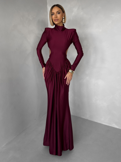 Bordó společenské tvarující šaty RELANIO s průstřihy