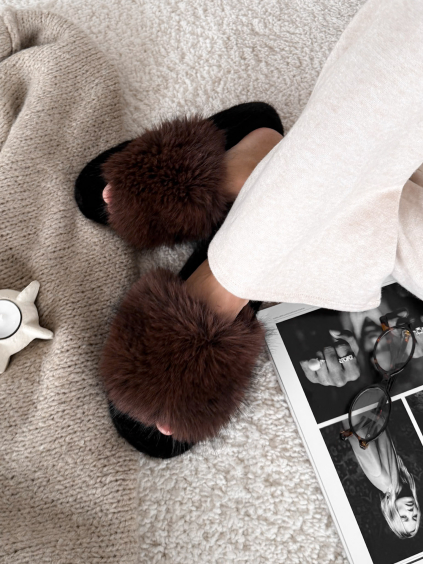 Hnědé domácí huňaté pantofle FURLUNY s kožíškem