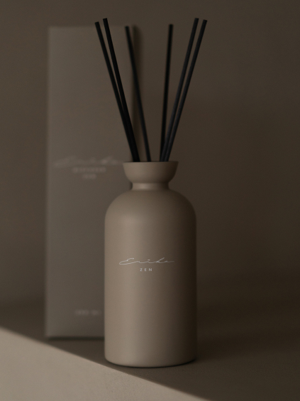 Difuzér do bytu s tyčinkami ZEN 250 ml