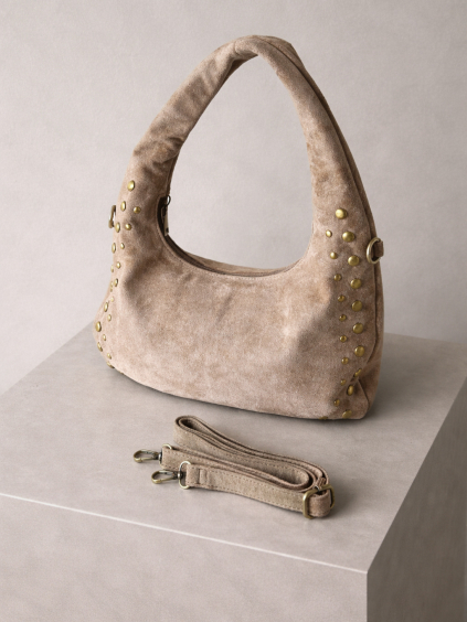 62F96D4D C409 44D0 899A 89BA0E8E43AB