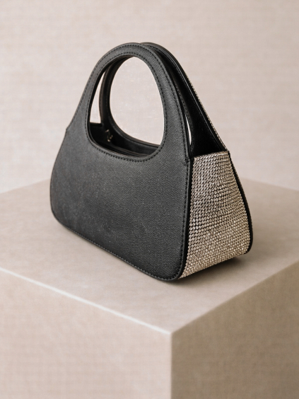 70D0C0E4 7413 4DFF A3CB 77DA158AB69B