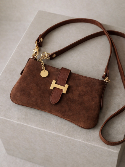 4708776C 7FDE 4FC0 9E4C CB6A5CB857E6