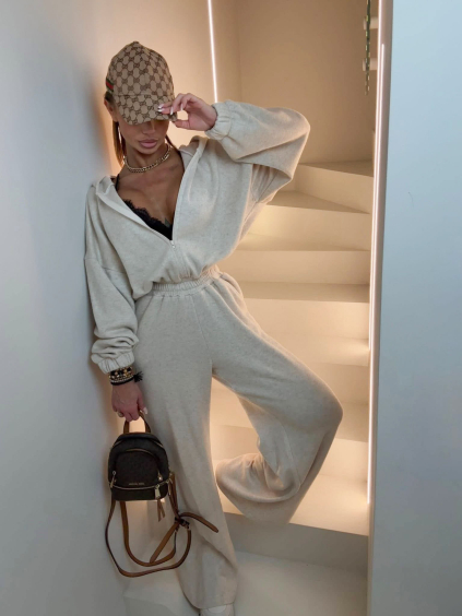 Krémový dlouhý luxusní overal SETERIO se širokými nohavicemi