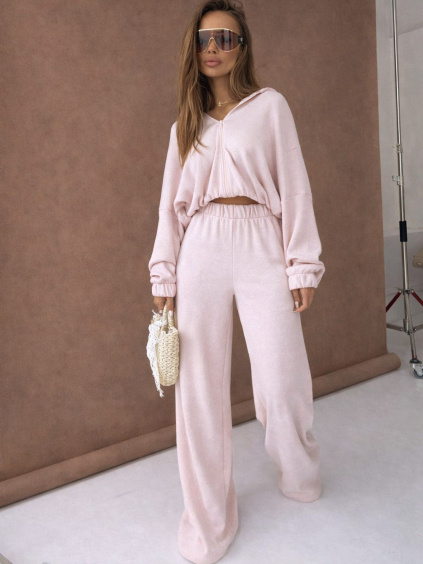 1116E696 7350 40D6 90EC 3909C88E37FC