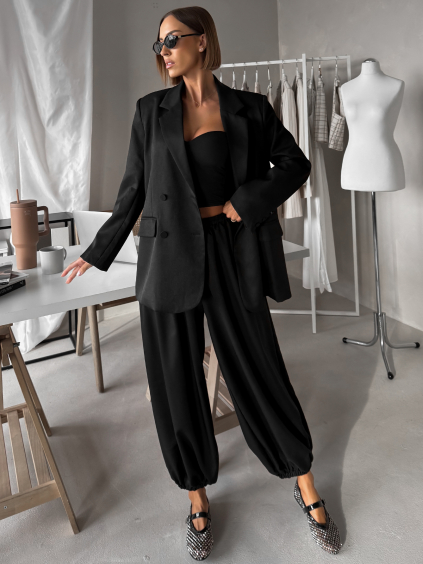 Černý společenský komplet XANDORA s harémovými kalhotami