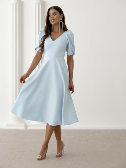Světle modré elegantní společenské midi šaty ORLAYA