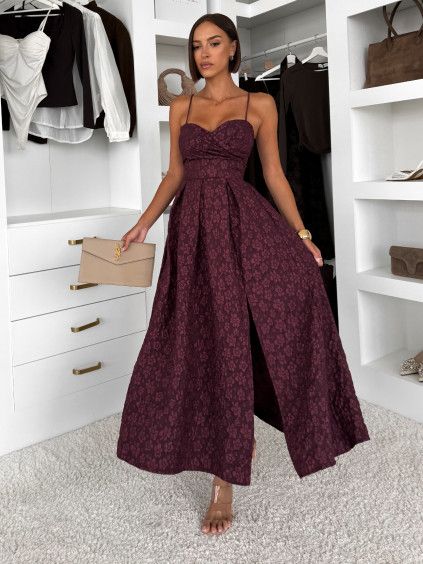 Vínové elegantní vypasované společenské midi šaty PETALUNA