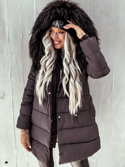 61C21C25 7B1D 4092 89E9 B2321DE5D8C5