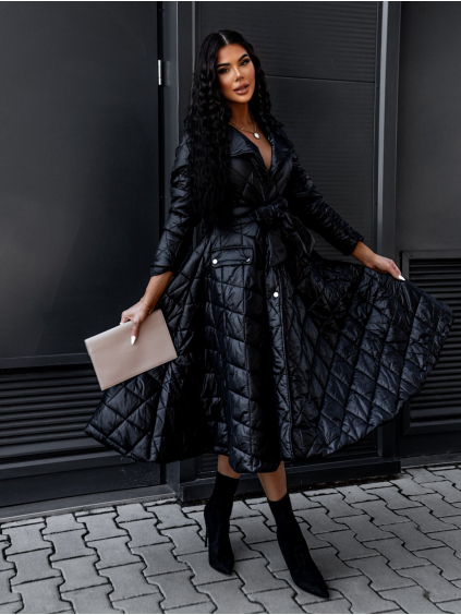 Černá dlouhá prošívaná bunda BALIONE s páskem