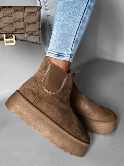 Hnědé boty CASTOR s platformou