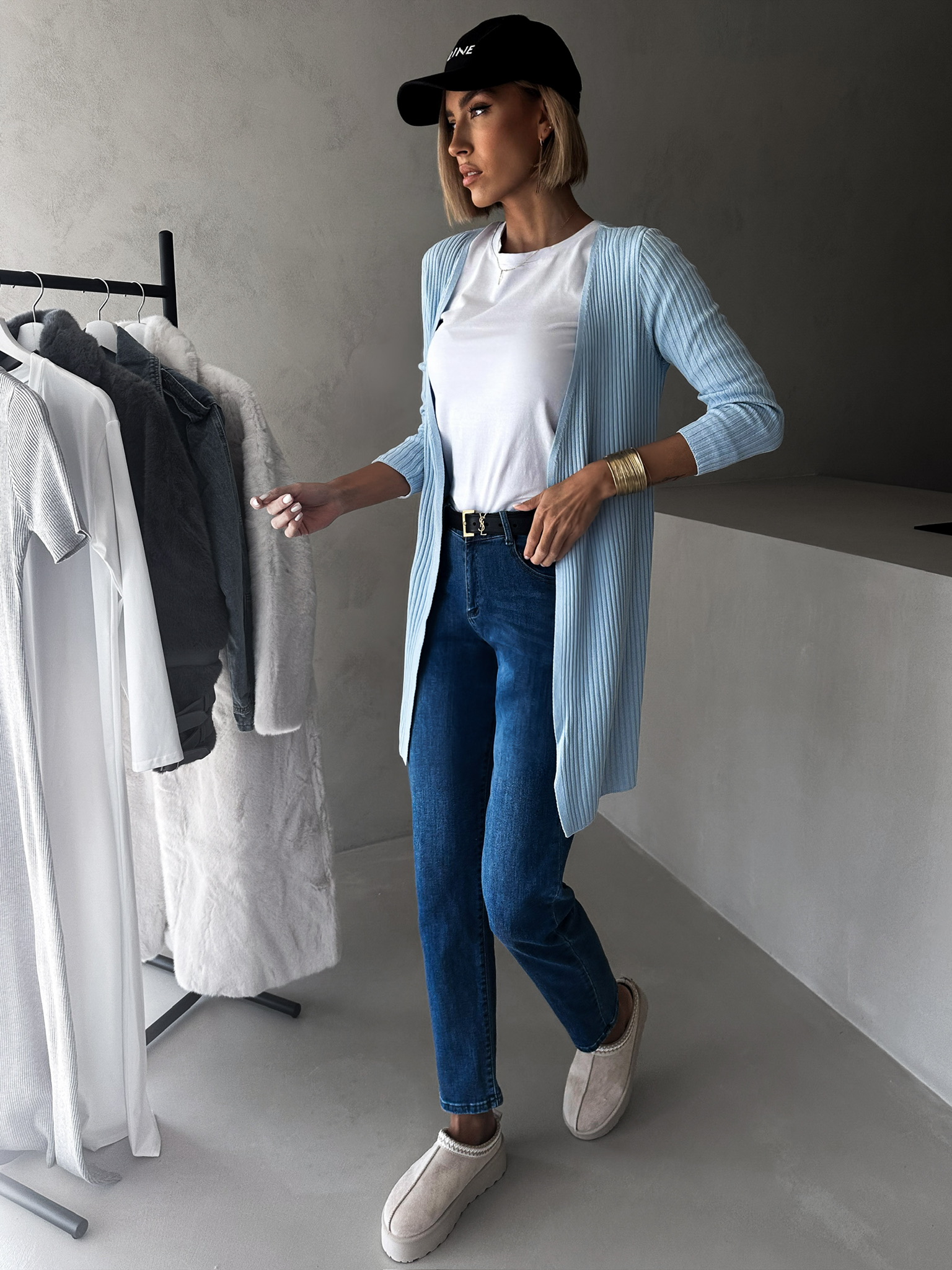 Levně Světle modrý cardigan RANELLI 