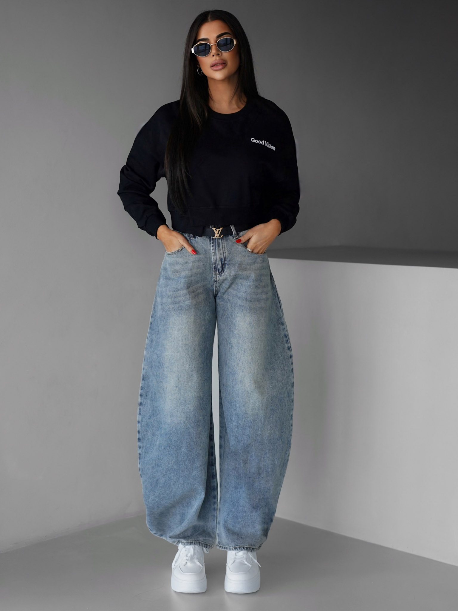 Levně Tmavě modré stylové mom široké džíny ALMINA
