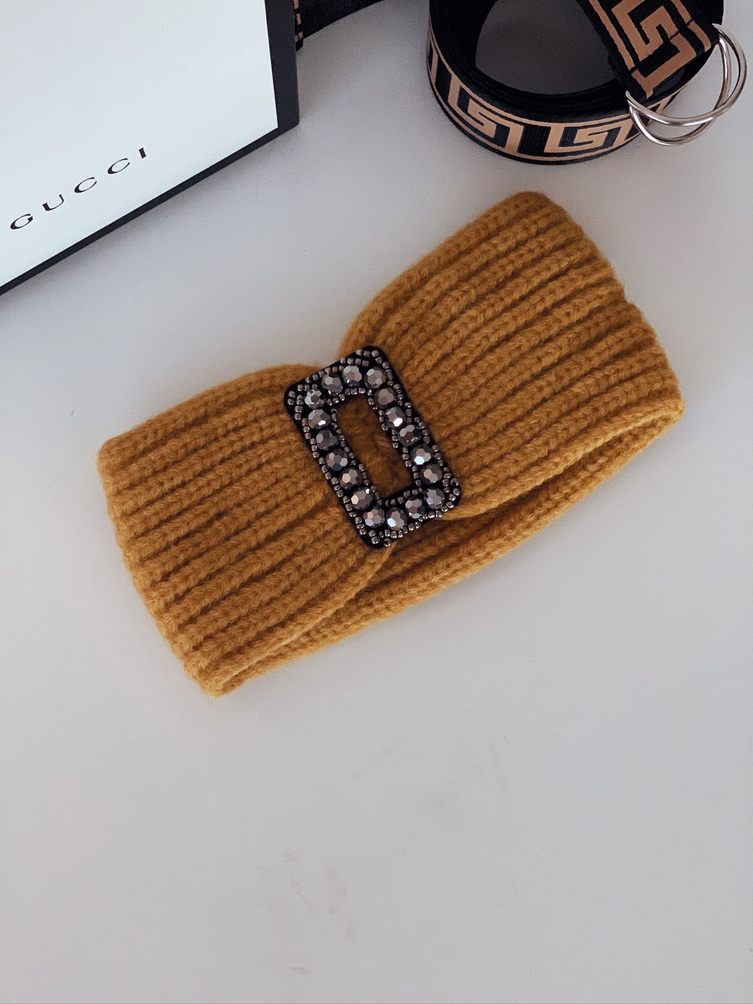 Čelenka Sparkle Barva: Okrová