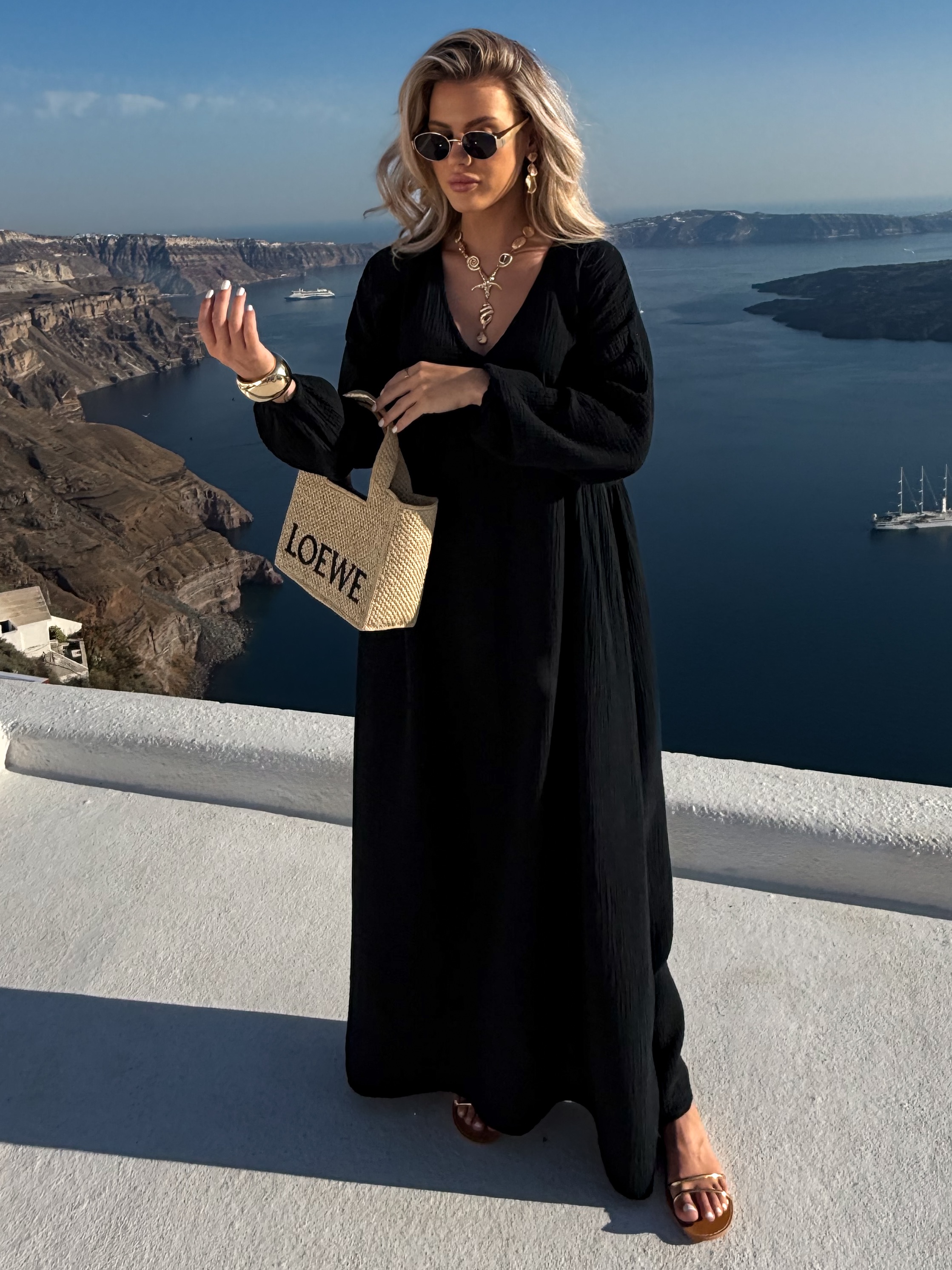 Levně Černé mušelínové dlouhé oversize šaty CHASTE