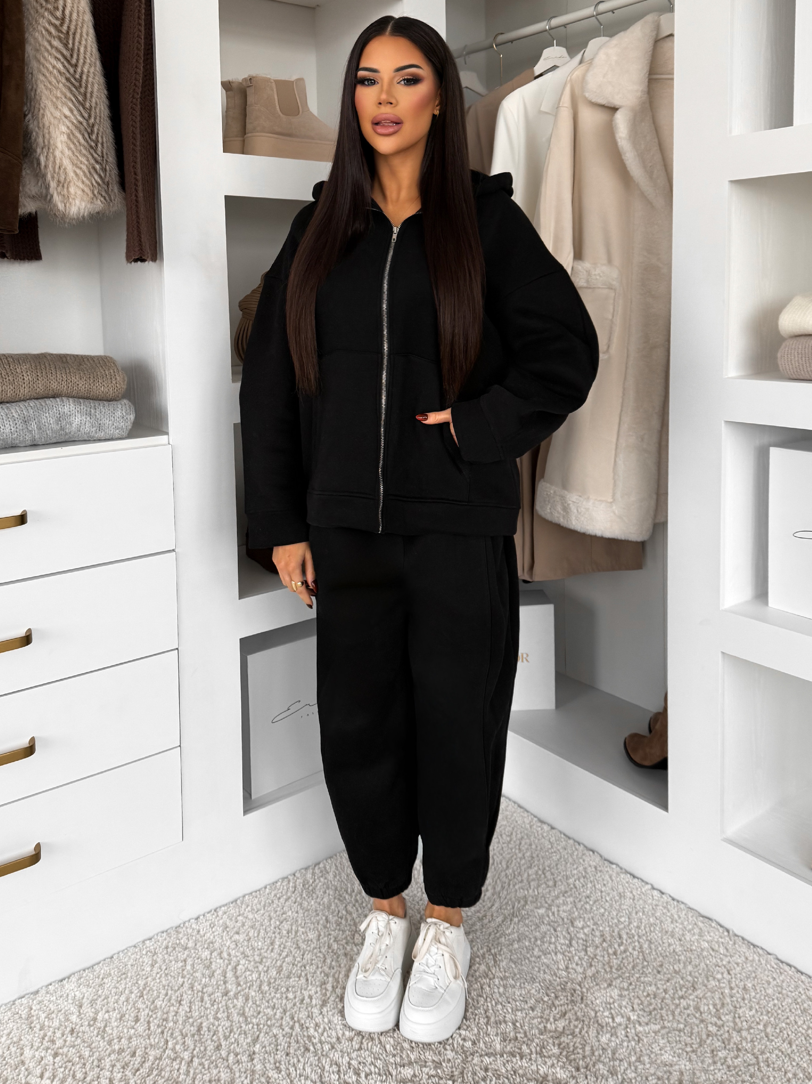 Levně Černá bavlněná pohodlná oversize mikina SILKY