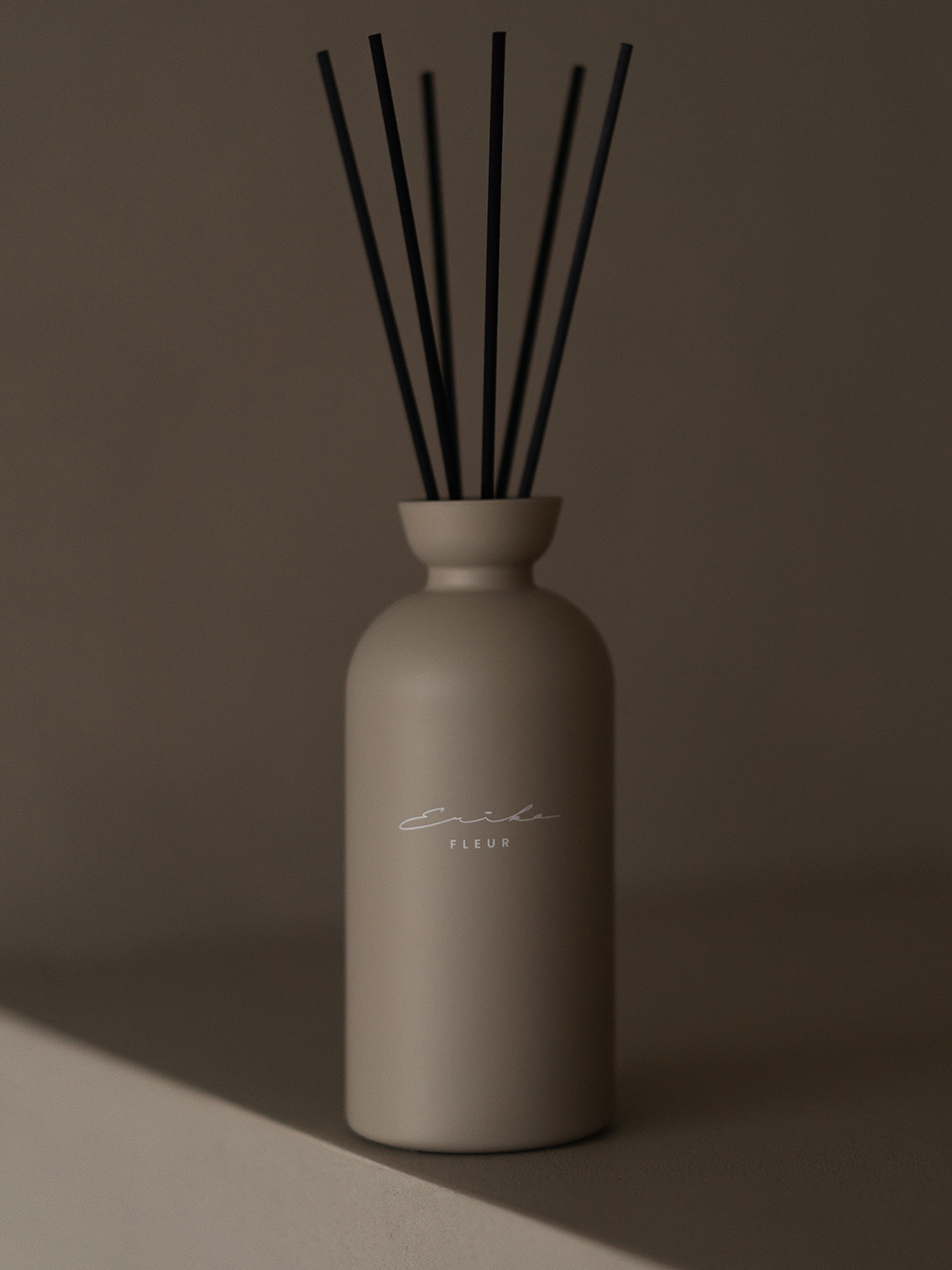 Levně Difuzér do bytu s tyčinkami FLEUR 250 ml Varianta: 250 ml