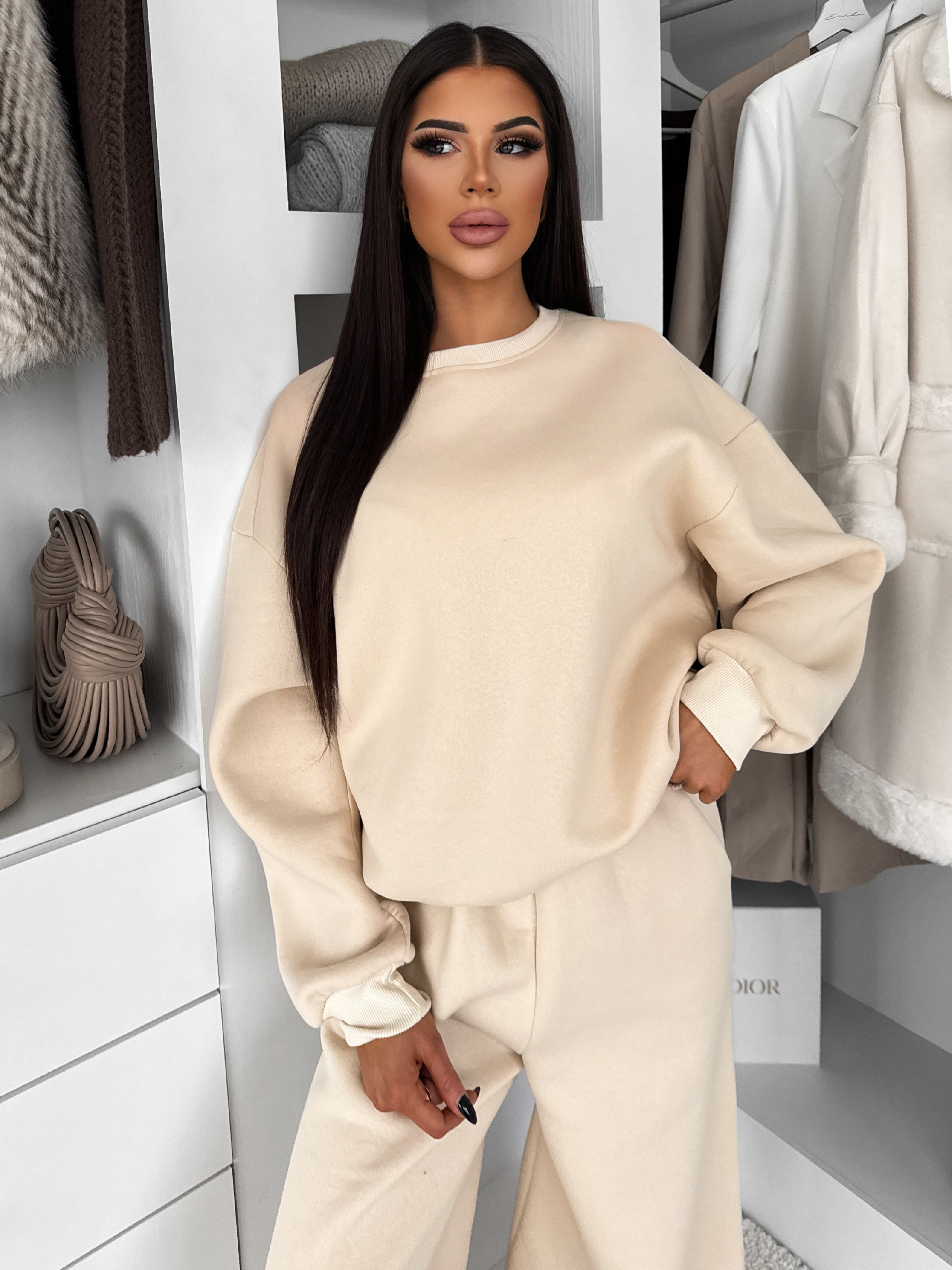 Levně Krémová bavlněná zateplená oversize mikina LOFARI