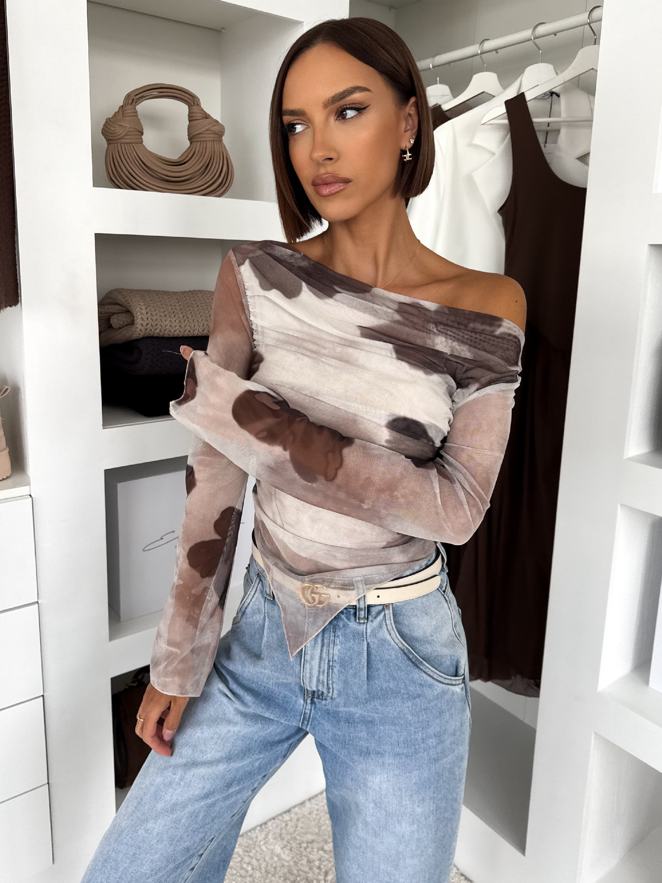 Hnědý květovaný top ONDRALIS 