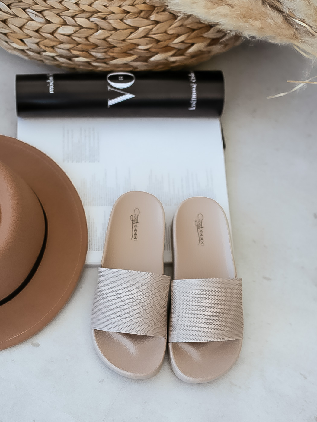 Pantofle Playas/beige Velikost: 39