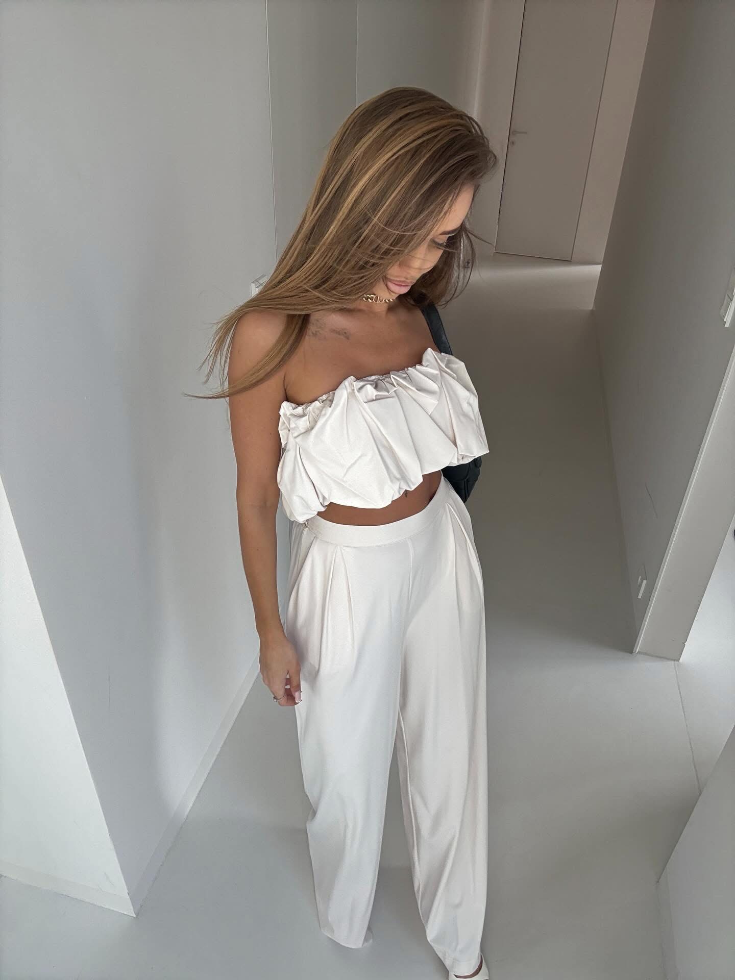 Levně Bílý elegantní komplet SABLE s topem