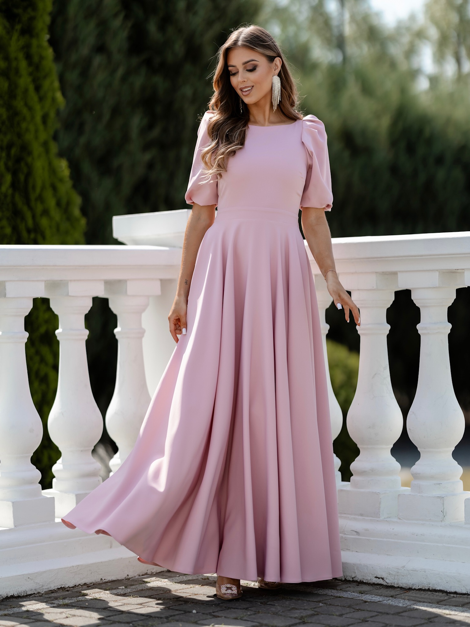 Levně Starorůžové elegantní dlouhé šaty AVELIRA