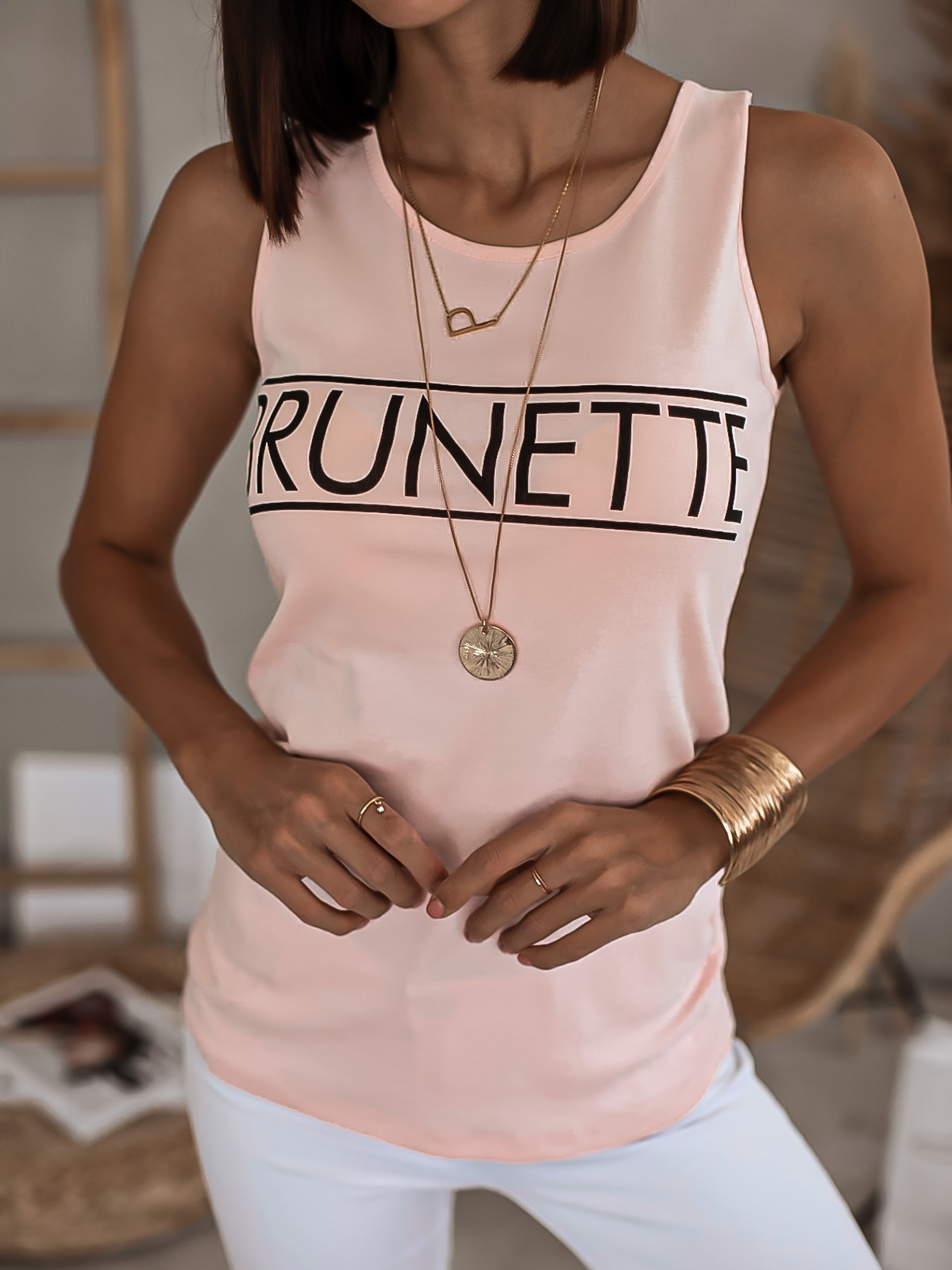 Top Brunette Barva: Světle růžová