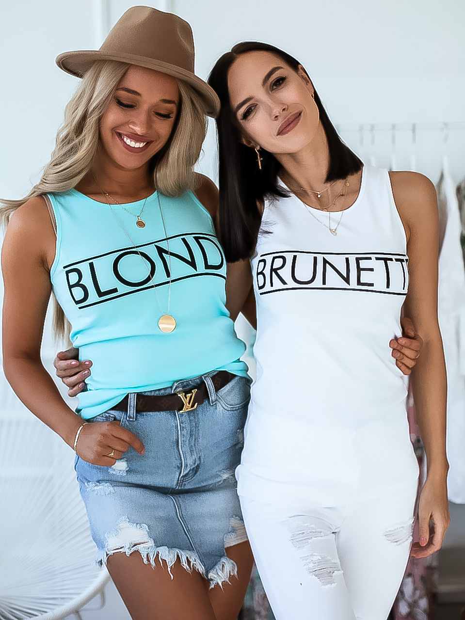 Top Brunette Barva: Mentolová