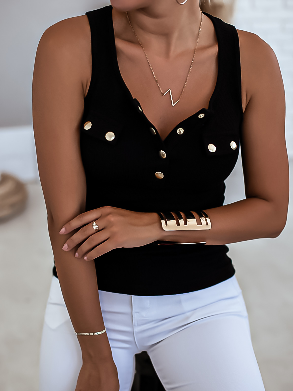 Top Mireya Barva: Černá