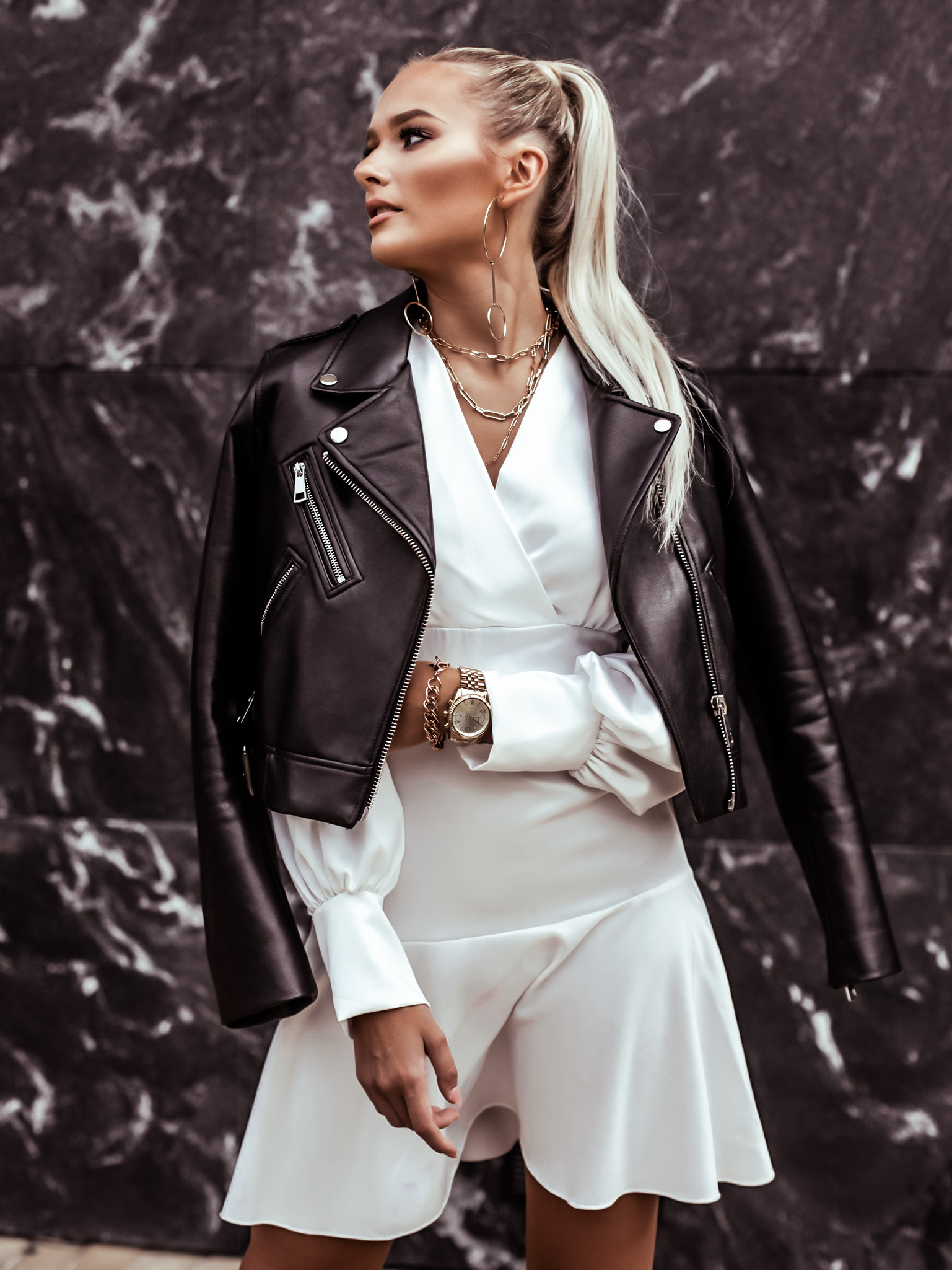 Šaty Leyla Barva: Bílá