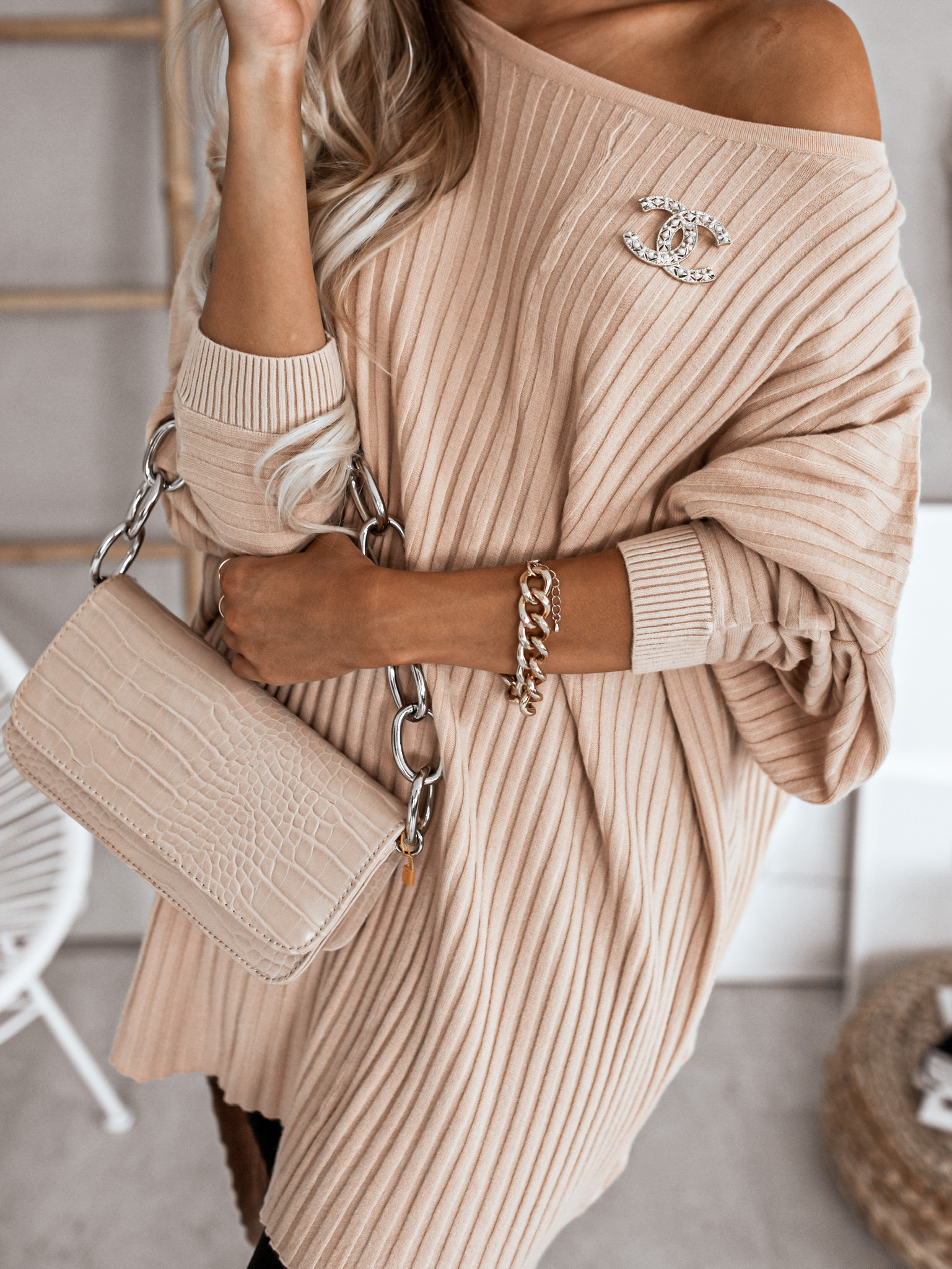 Svetřík Lorena Barva: Krémová
