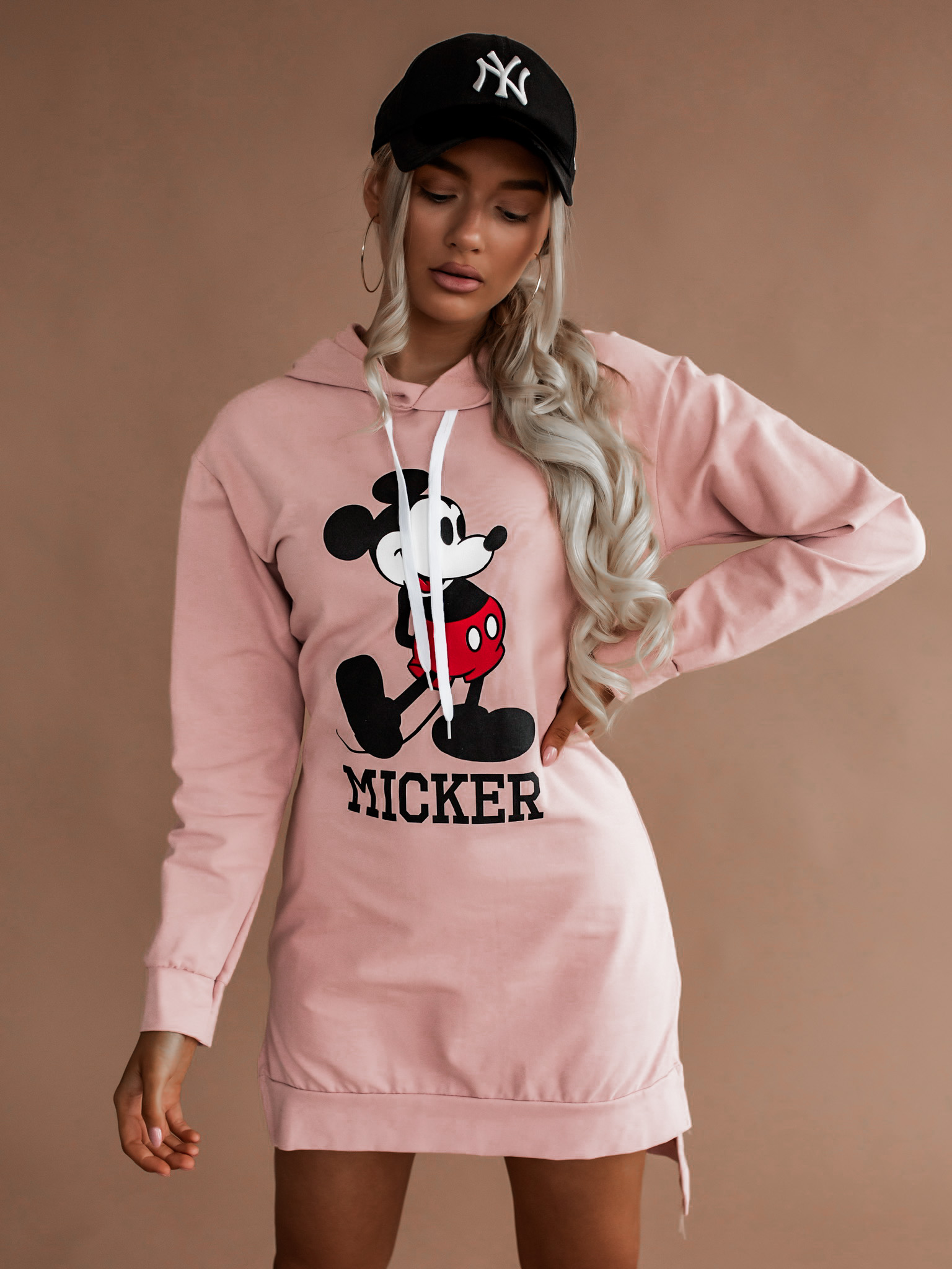 Šaty Micker Barva: Růžová