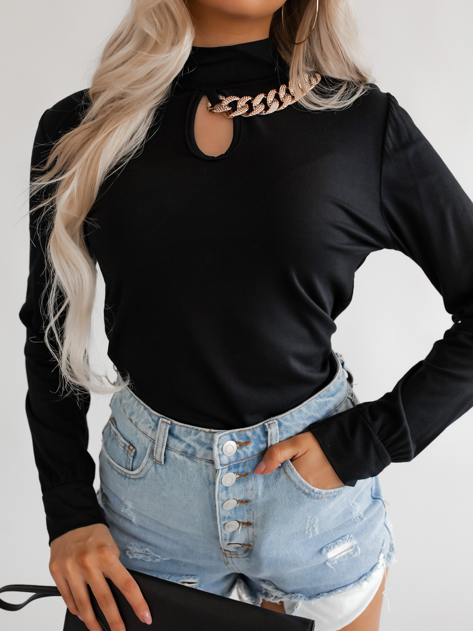 Halenka Chain Barva: Černá