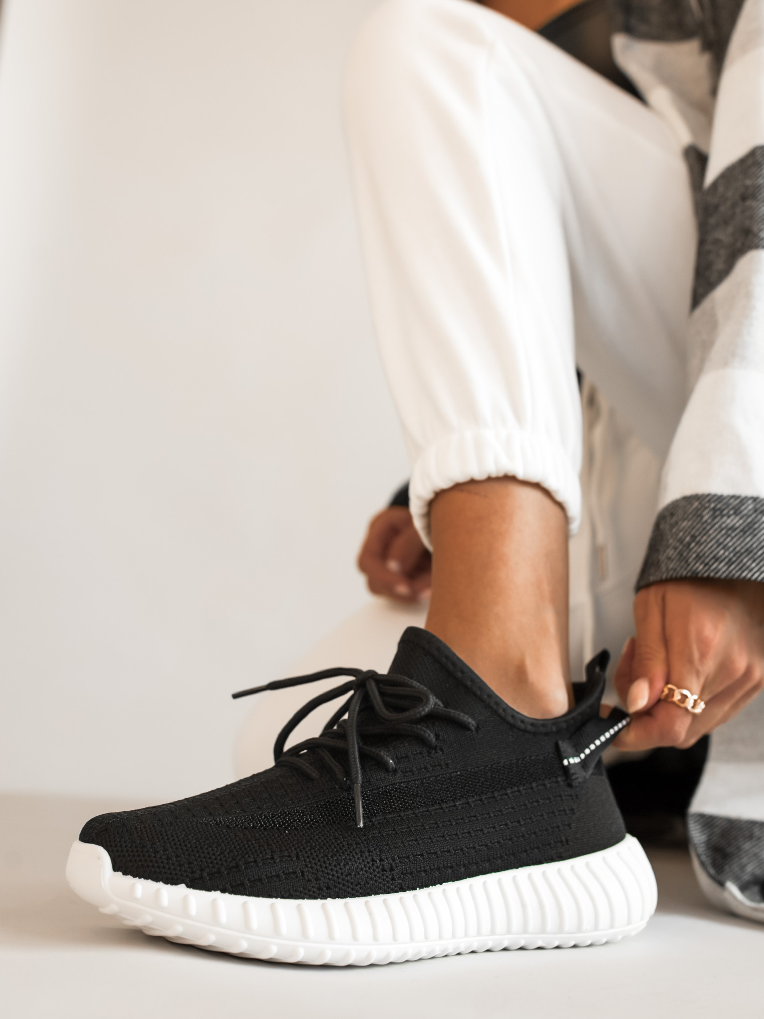 Tenisky Deeks/black-white Velikost: 37