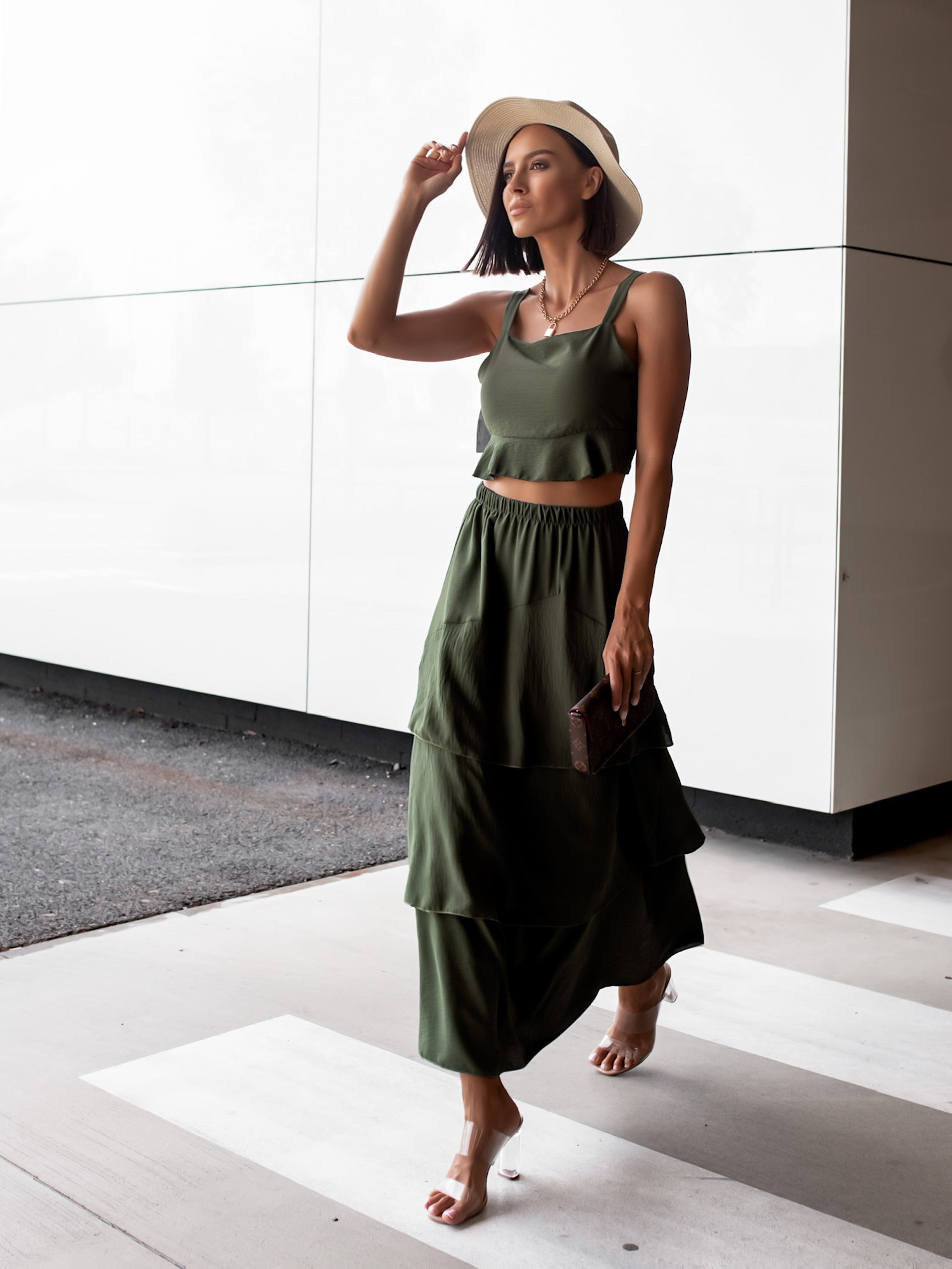 Khaki dvoudílný elegantní komplet MELANIE s volánky