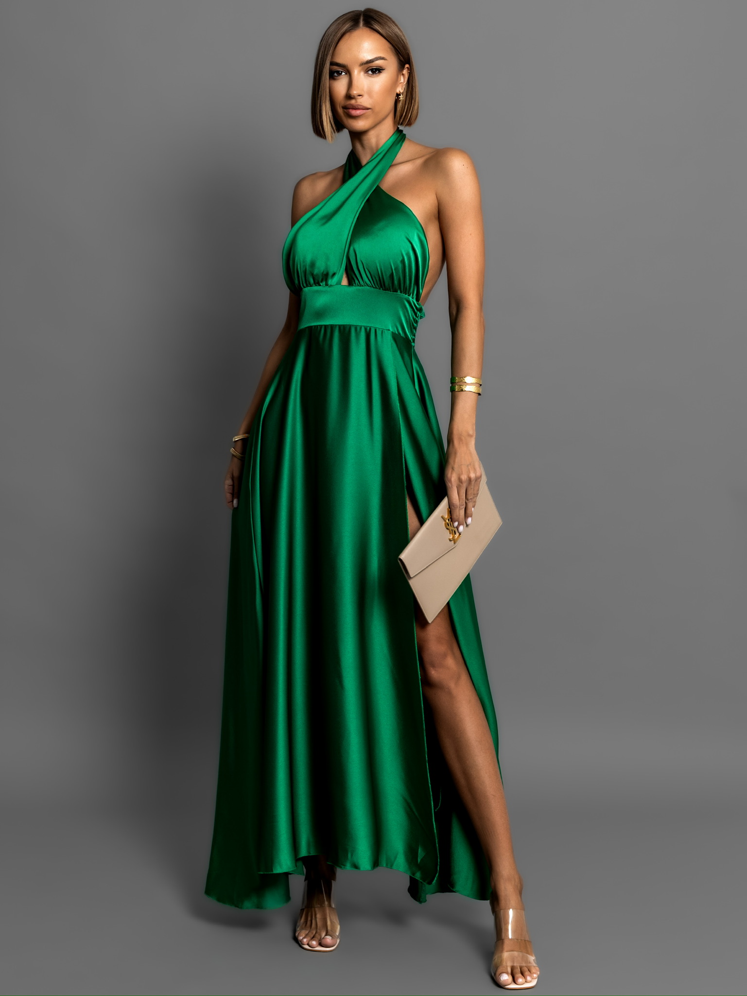 Levně Zelené dlouhé elegantní lesklé šaty TARRISA s rozparkem
