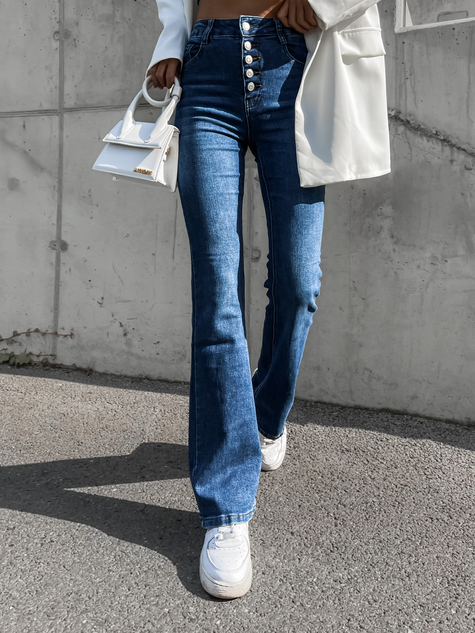 Modré denim džíny MONROE s rozšířenými nohavicemi Velikost: L