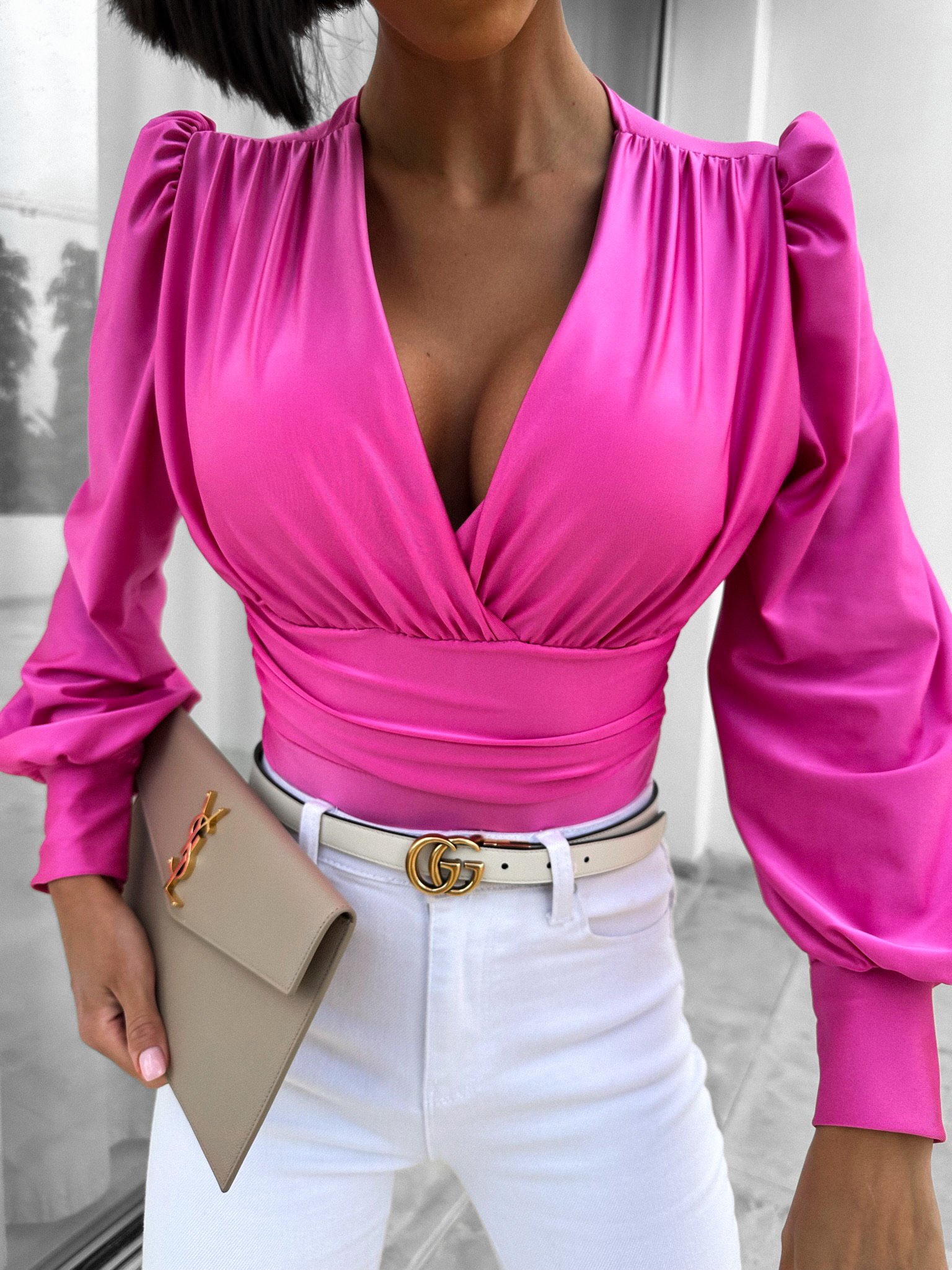 Tmavě růžové lesklé elegantní body EVOLYN
