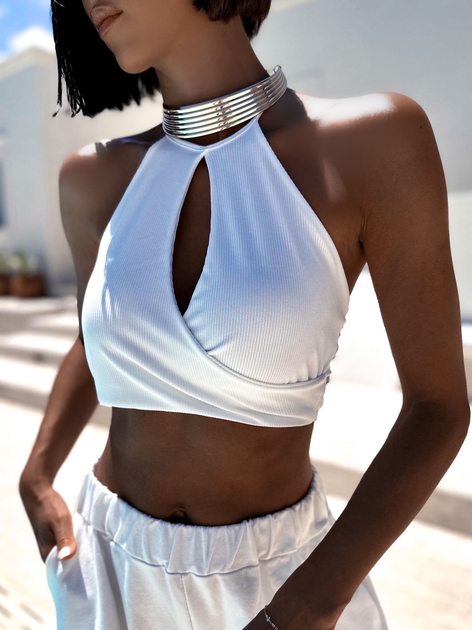 Bílý crop top LENNYNI Velikost: ONESIZE