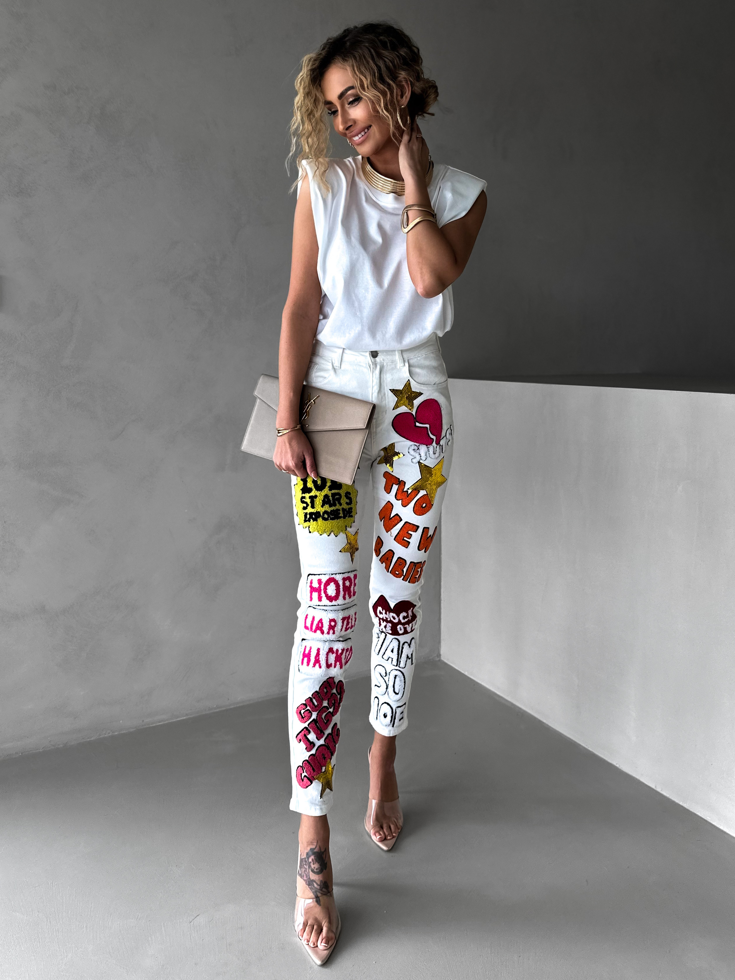 Bílé Elastické skinny džíny CANDALI s nášivkami Velikost: M